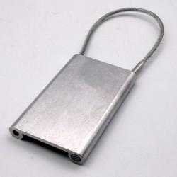 PLAQUE DE MARQUAGE TYPE ALU AVEC CABLE GAINE VIERGE